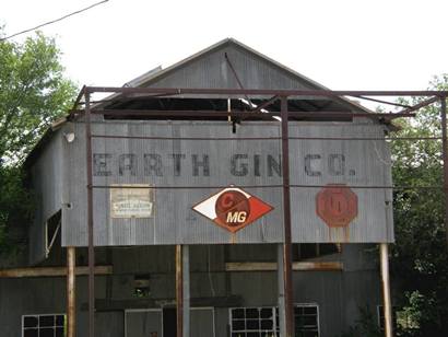 Earth, Texas - Closed Earth Gin Co.