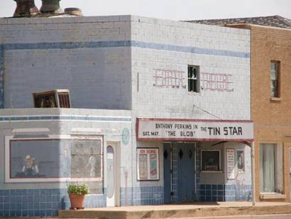 Earth Tx -  Earth Theatre  and diner