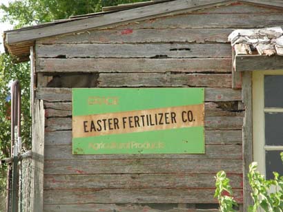 Easter Tx - Easter Fertiizer Sign