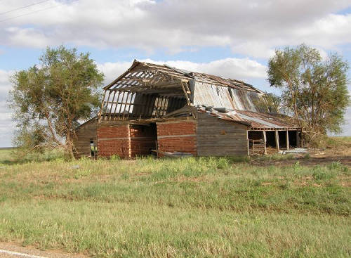 Enochs Tx - Old barn