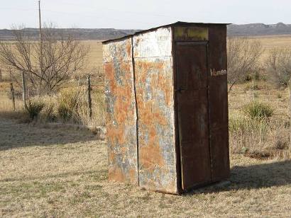 Fairmont Tx Outhouse