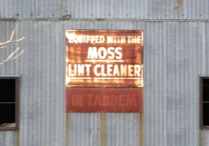 Closed Cotton Gin Moss Lint cleaner sign