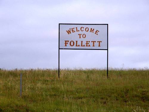 Follett Tx Welcome Sign