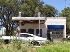 Glenrio Texas former gas station