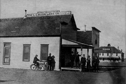 Main Street, Happy, Texas