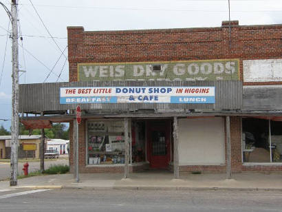 Higgins Tx Corner Store