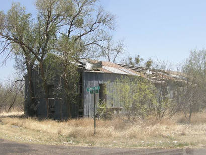 Jayton Tx Closed Garage