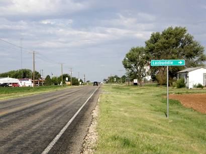 Sign to Lazbuddie Texas 