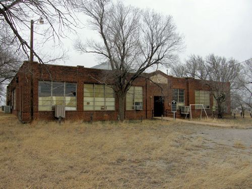 Lela Texas - Closed Lela  High School