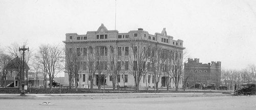 1915 Lubbock County Courthouse and county  jail, Lubbock Texas old photo