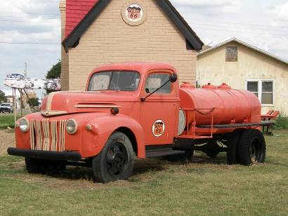 McLean Tx - Phillips 66 old Truck