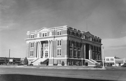 Hall County courthouse, Memphis Texas