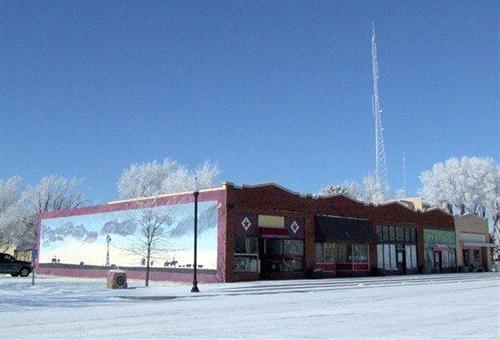 Panhandle Texas mall and mural