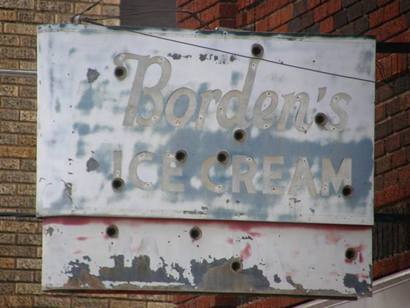 Ralls Texas - Borden's Ice Cream Ghost Sign