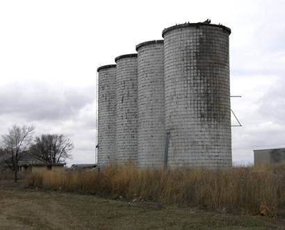 Roundup TX  silos