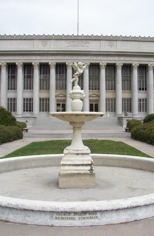 San Angelo, TX - 1928 Tom Green County courthouse  fountain      