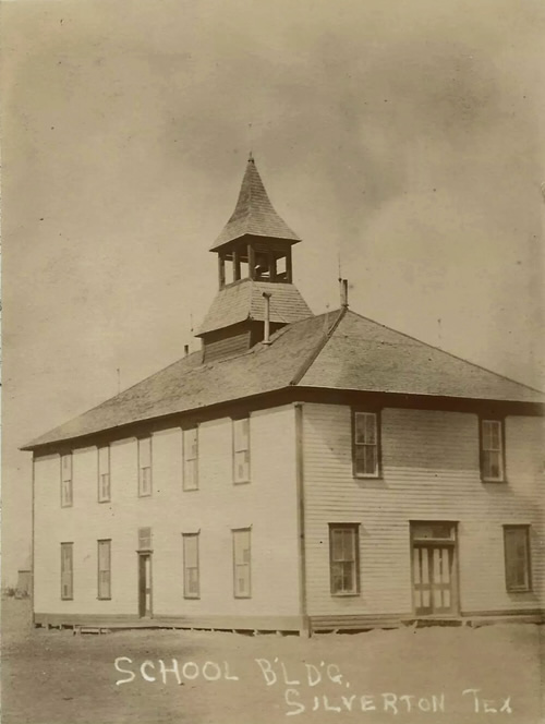 Silverton Texas - Schoolhouse 