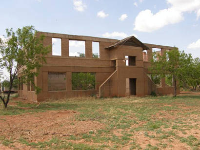 Sylvester Texas School ruins