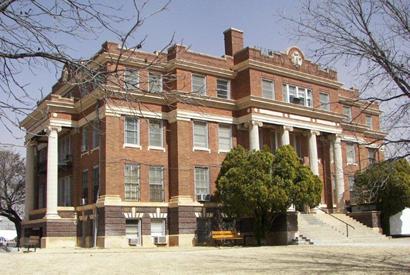 1916 Lynn County Courthouse, Tahoka TX