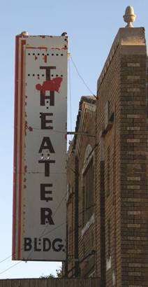 Tahoka Tx Theater building sign