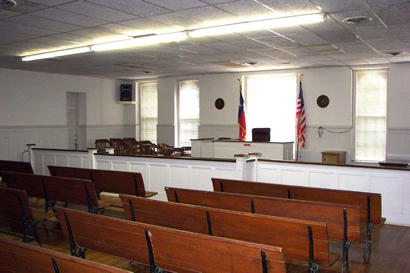Throckmorton  TX - Throckmorton County Courthouse courtroom