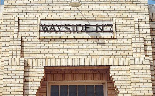 Wayside No. 7, Texas school  sign