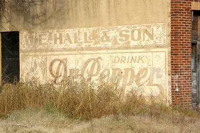 Wellington Tx - Ghost Dr Pepper Sign