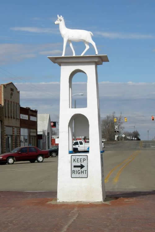 Statue - White Deer Texas mascot