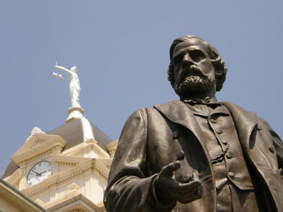 Belton TX - Peter Bell Statue, Bell County Courthouse