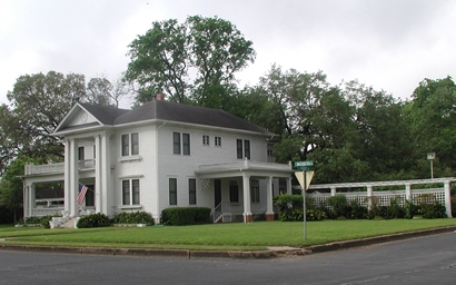 Stoltz mansion La Grange TX