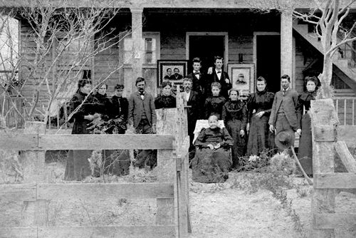 Raisin TX Coleto Creek Joseph Kobitz Family, 1900s  vintage photo