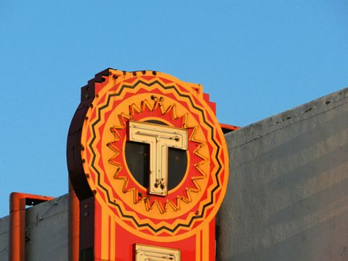 Raymondville TX - Texas Theatre Neon 