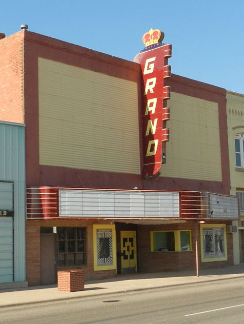 Stamford TX - Grand Theatre neon 