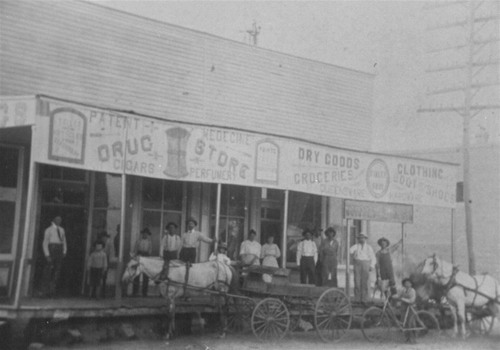 The Boles Drug Store, Carbon Texa