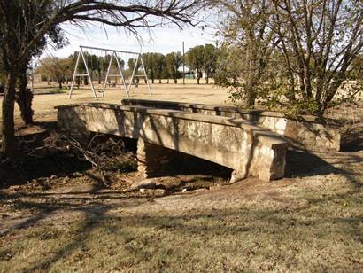 Crowell Texas City park bridge