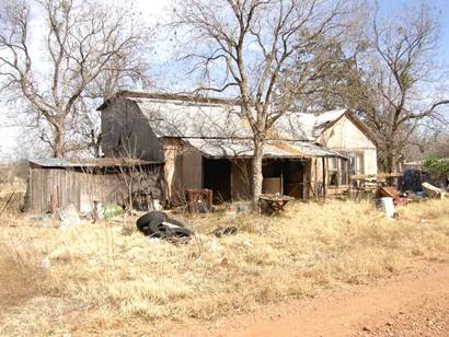 Dundee Tx - Abandoned House