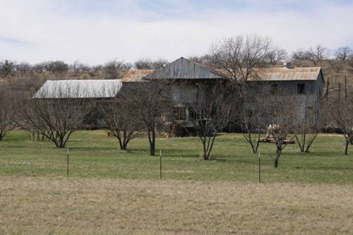 Coleman County, Echo TX closed gin 