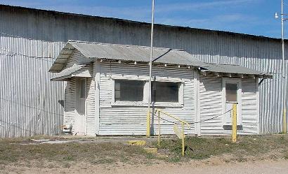 Gorman, Texas - peanut scale