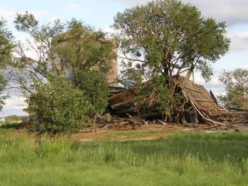 Lehman Tx Collapsed Building