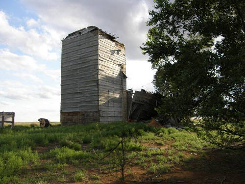 Lehman Tx Collapsing Grain Elevator