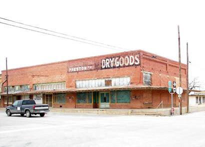 Loraine Texas Dry Goods store