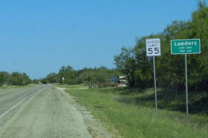 Lueders TX - City Limit sign