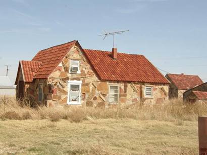 Mankins Tx Circus Dudley Show Headquarter  red tiled roof Rock building 