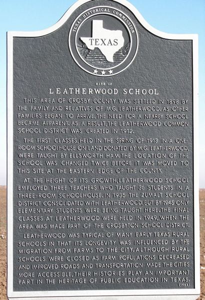 Pansy TX - Leatherwood School  historical marker