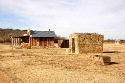 Fort GriffinTx - Saloon And Jail