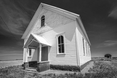 Tuxedo TX , Jones County  - Fairview Cemetery  Chapel 