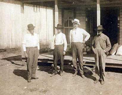Winchell, Texas store and owner, 1920s old photo
