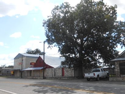 London TX - Ivy's London Dance Hall