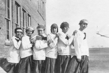 Fluvanna TX School girls 1917