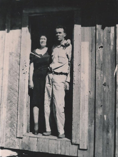 Seymour TX 1943 Mother  & Father